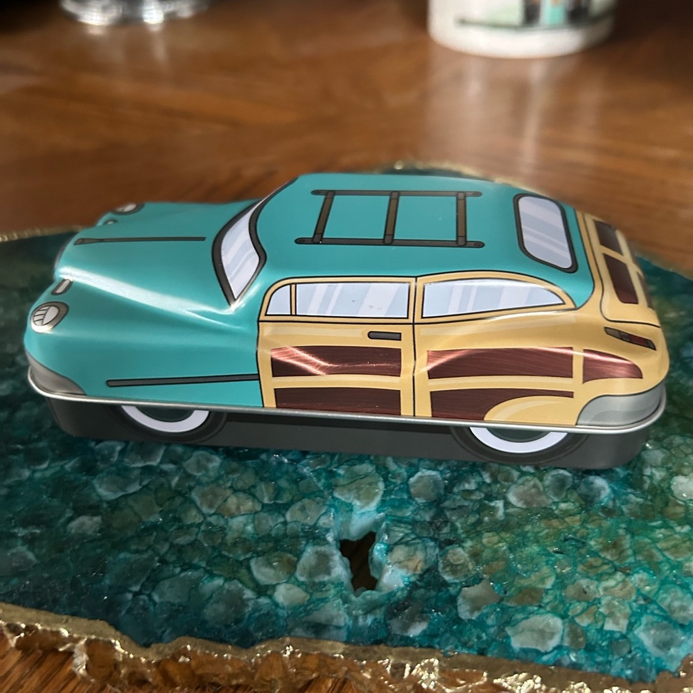 Fossil 30th Anniversary Edition WOODY Car Tin - Picture 4 of 12